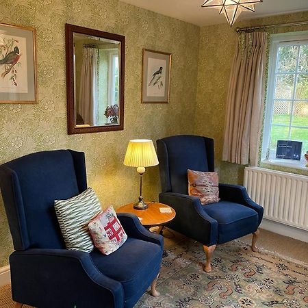 The Coach House Bed & Breakfast Rudgwick Bagian luar foto