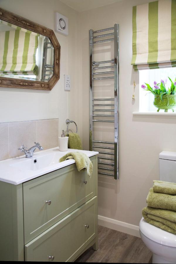 The Coach House Bed & Breakfast Rudgwick Bagian luar foto