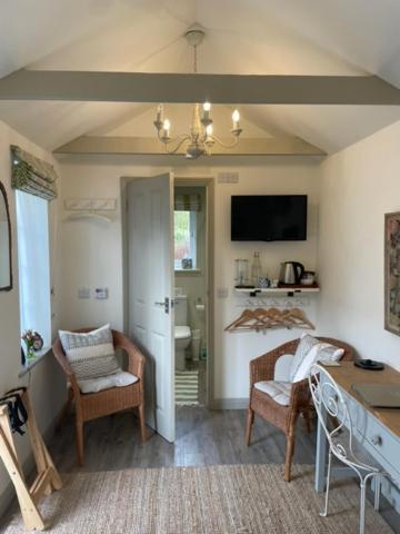The Coach House Bed & Breakfast Rudgwick Bagian luar foto