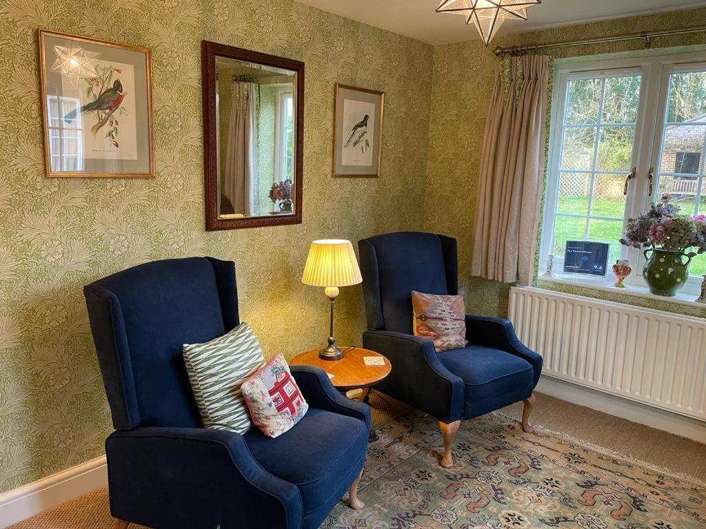 The Coach House Bed & Breakfast Rudgwick Bagian luar foto